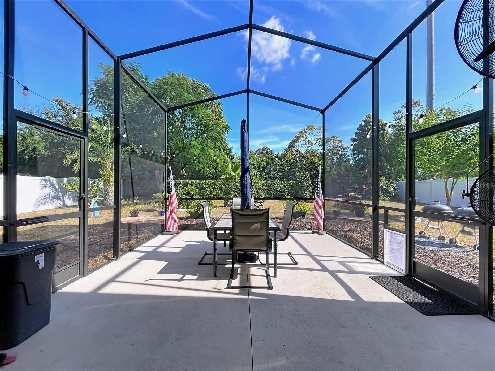 WELLINGTON NORTH AT BAY PARK - Residential