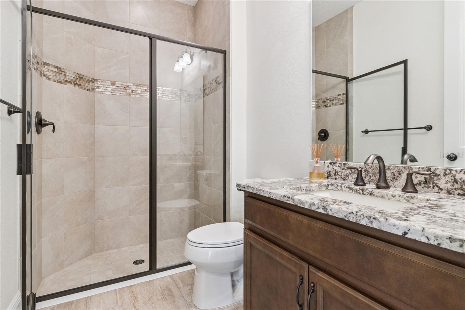 BAYSIDE TERRACE - Residential