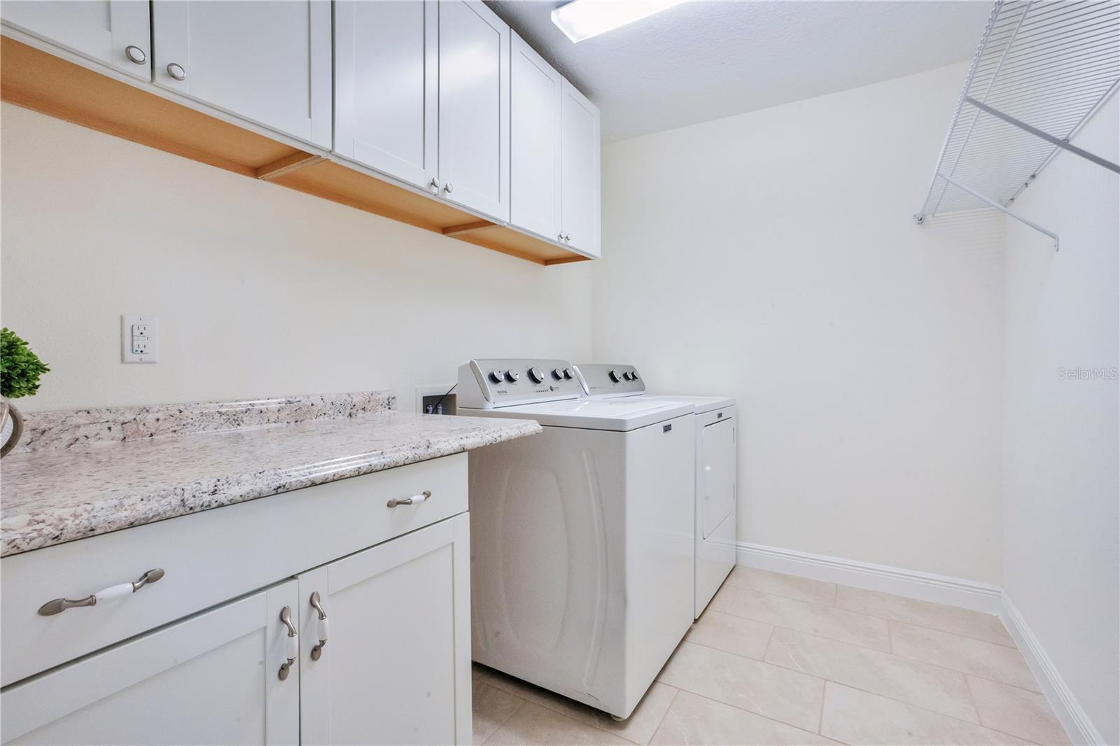 BAYSIDE TERRACE - Residential