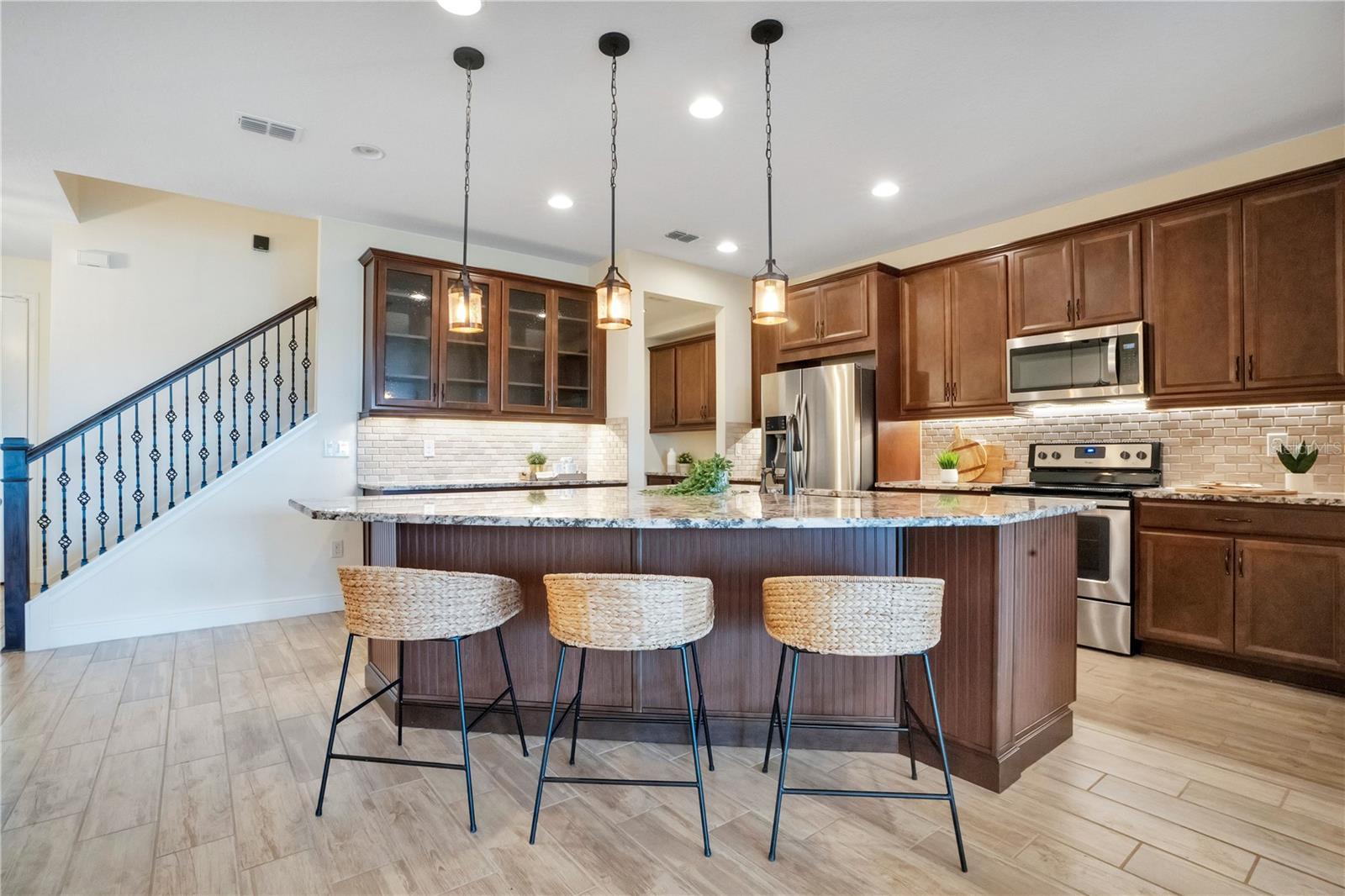 BAYSIDE TERRACE - Residential