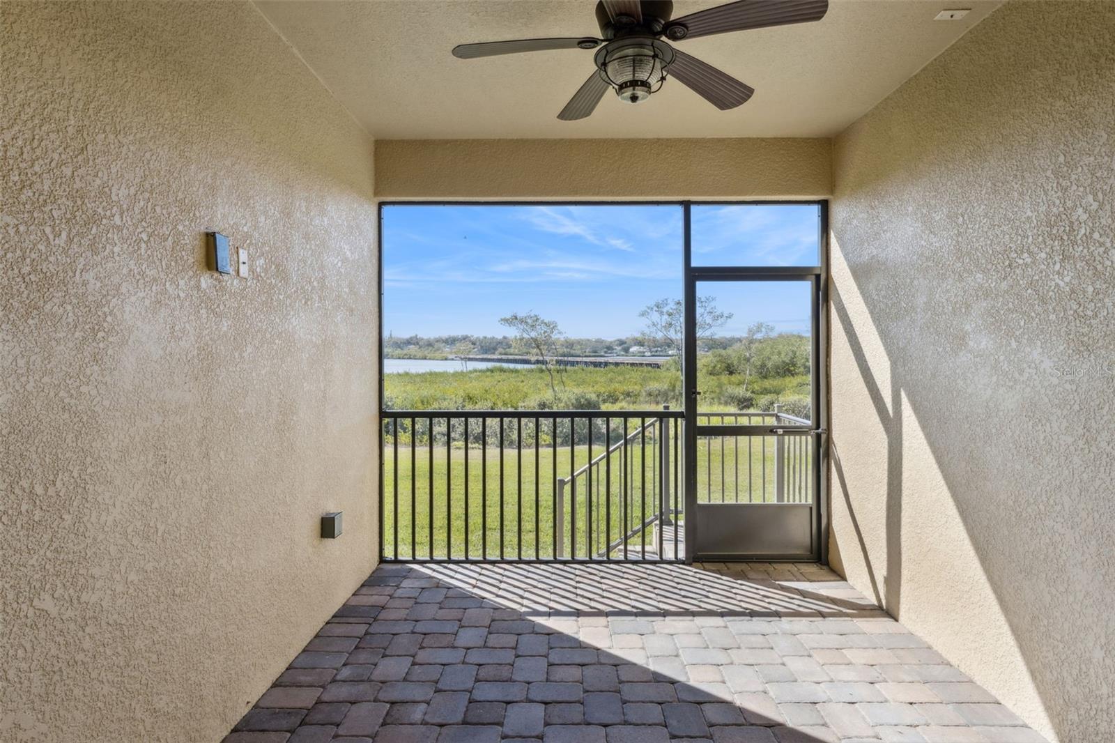 BAYSIDE TERRACE - Residential