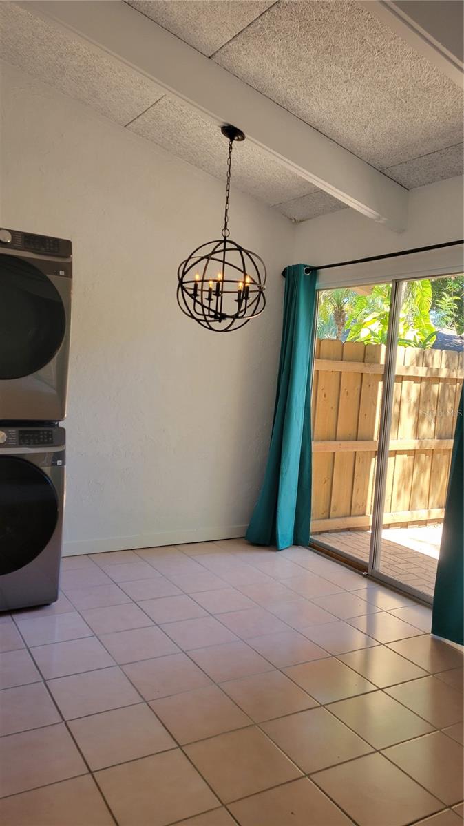 JEFFERSON CLUB - Residential Lease