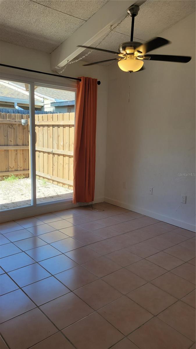JEFFERSON CLUB - Residential Lease