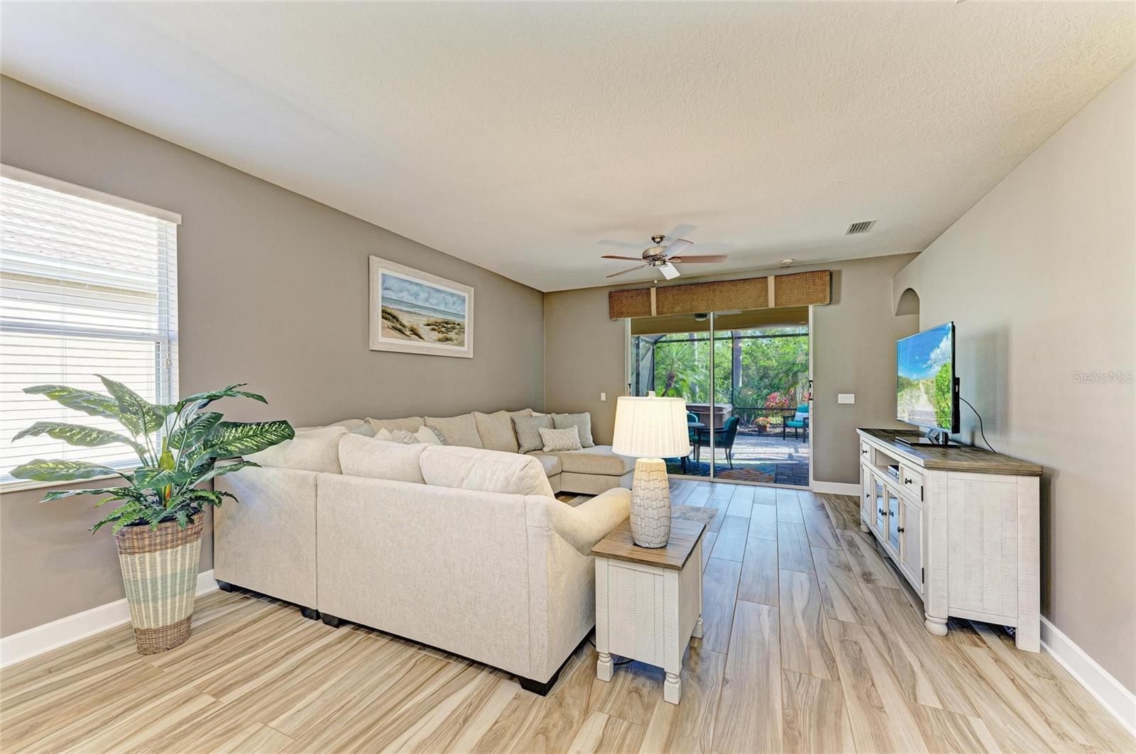 RIVER STRAND HERITAGE HARBOUR SUBPHASE E - Residential Lease