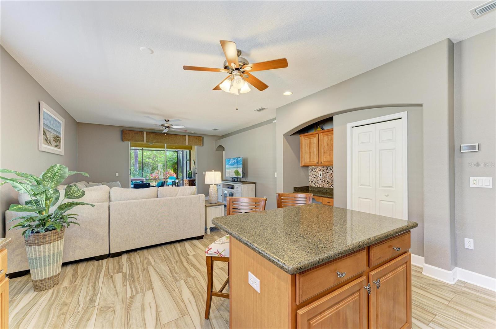 RIVER STRAND HERITAGE HARBOUR SUBPHASE E - Residential Lease