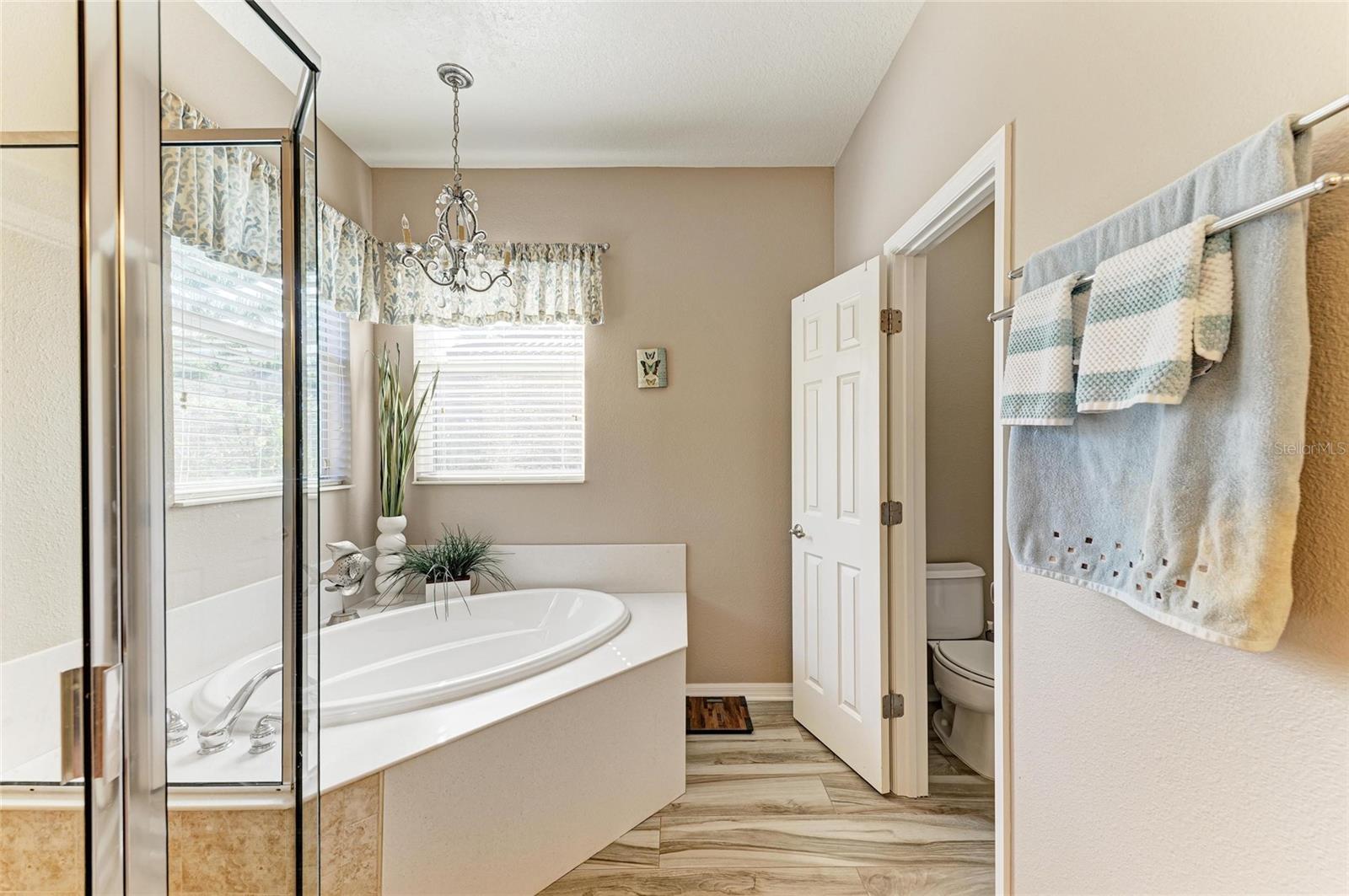 RIVER STRAND HERITAGE HARBOUR SUBPHASE E - Residential Lease