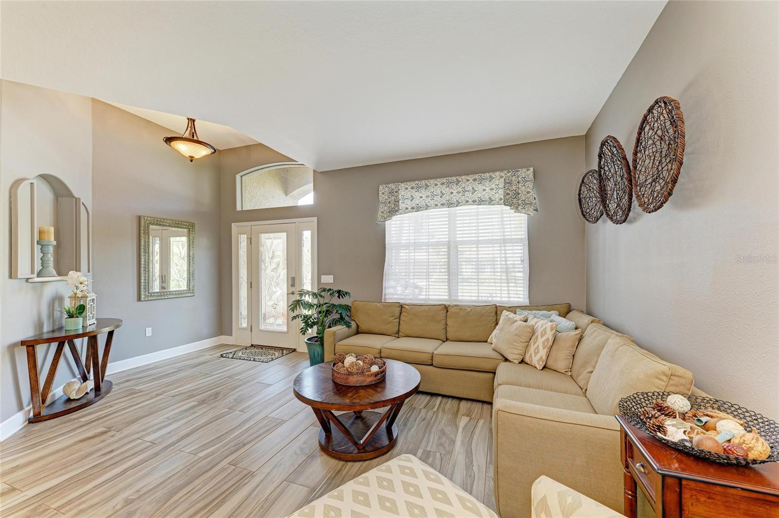 RIVER STRAND HERITAGE HARBOUR SUBPHASE E - Residential Lease