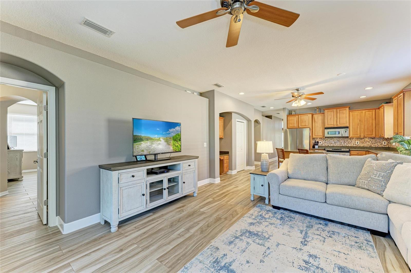 RIVER STRAND HERITAGE HARBOUR SUBPHASE E - Residential Lease