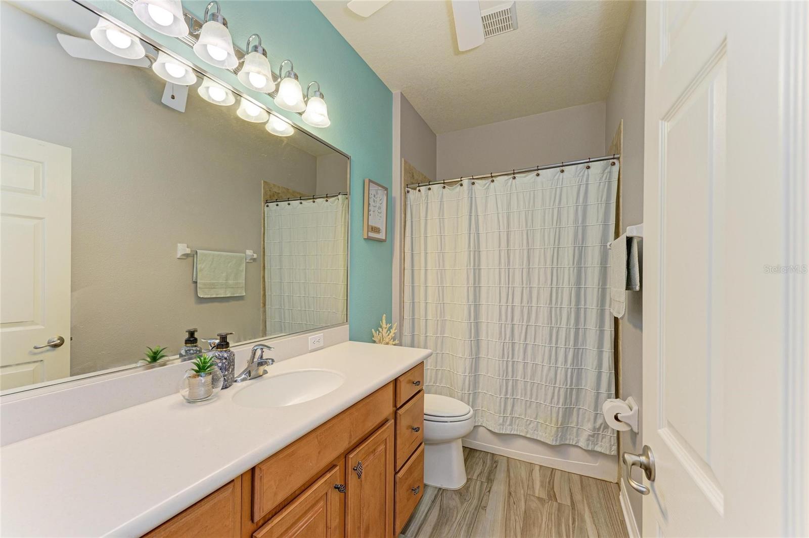 RIVER STRAND HERITAGE HARBOUR SUBPHASE E - Residential Lease