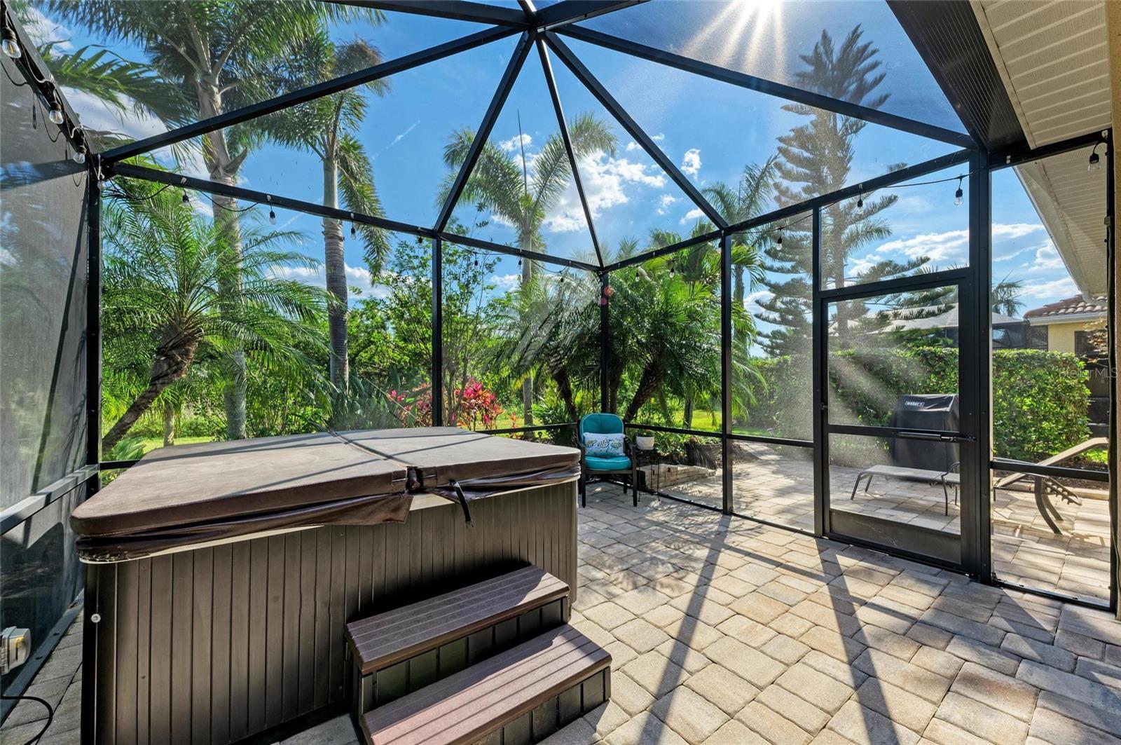 RIVER STRAND HERITAGE HARBOUR SUBPHASE E - Residential Lease