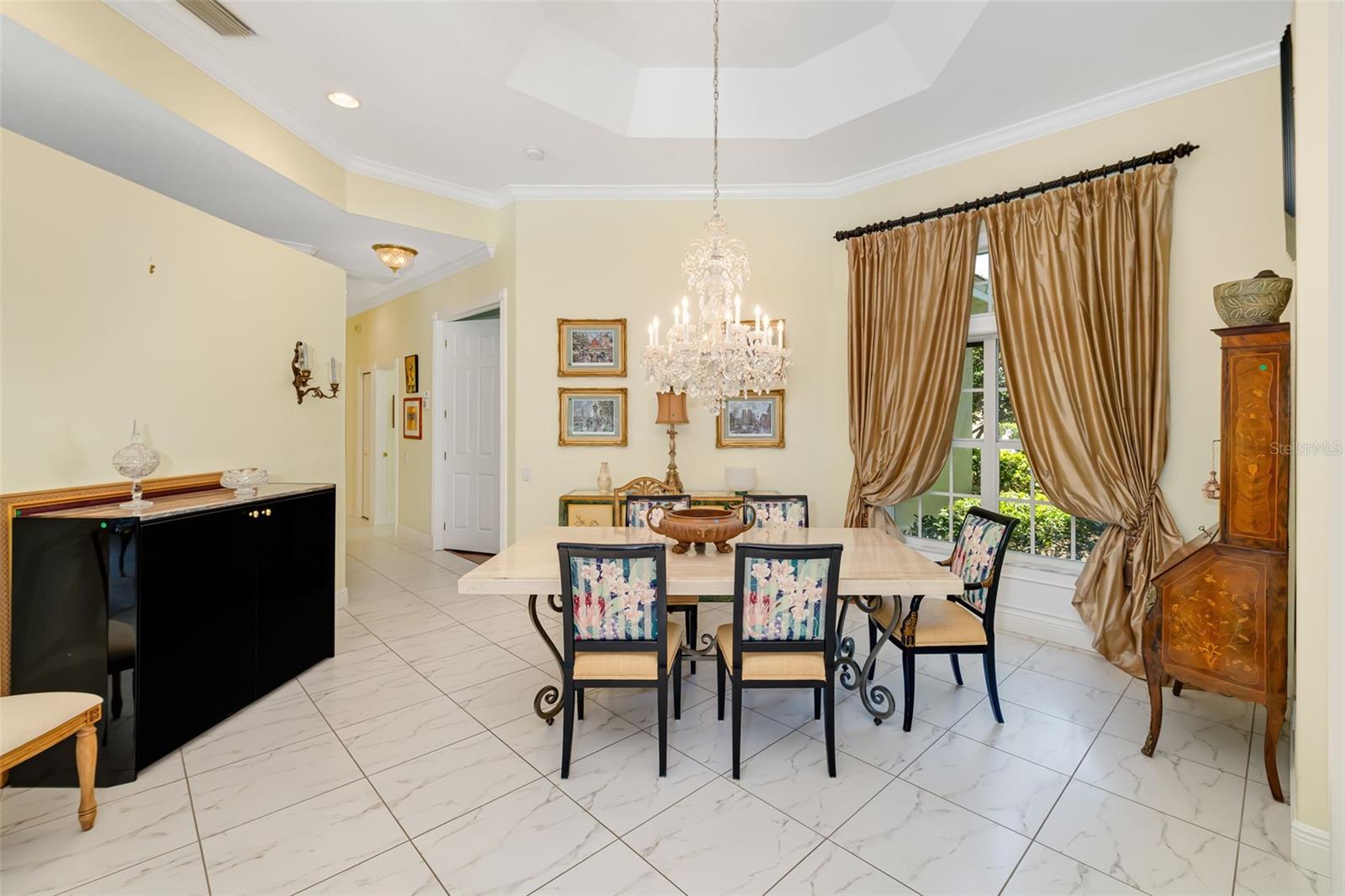 CALUSA LAKES UNIT 7 - Residential