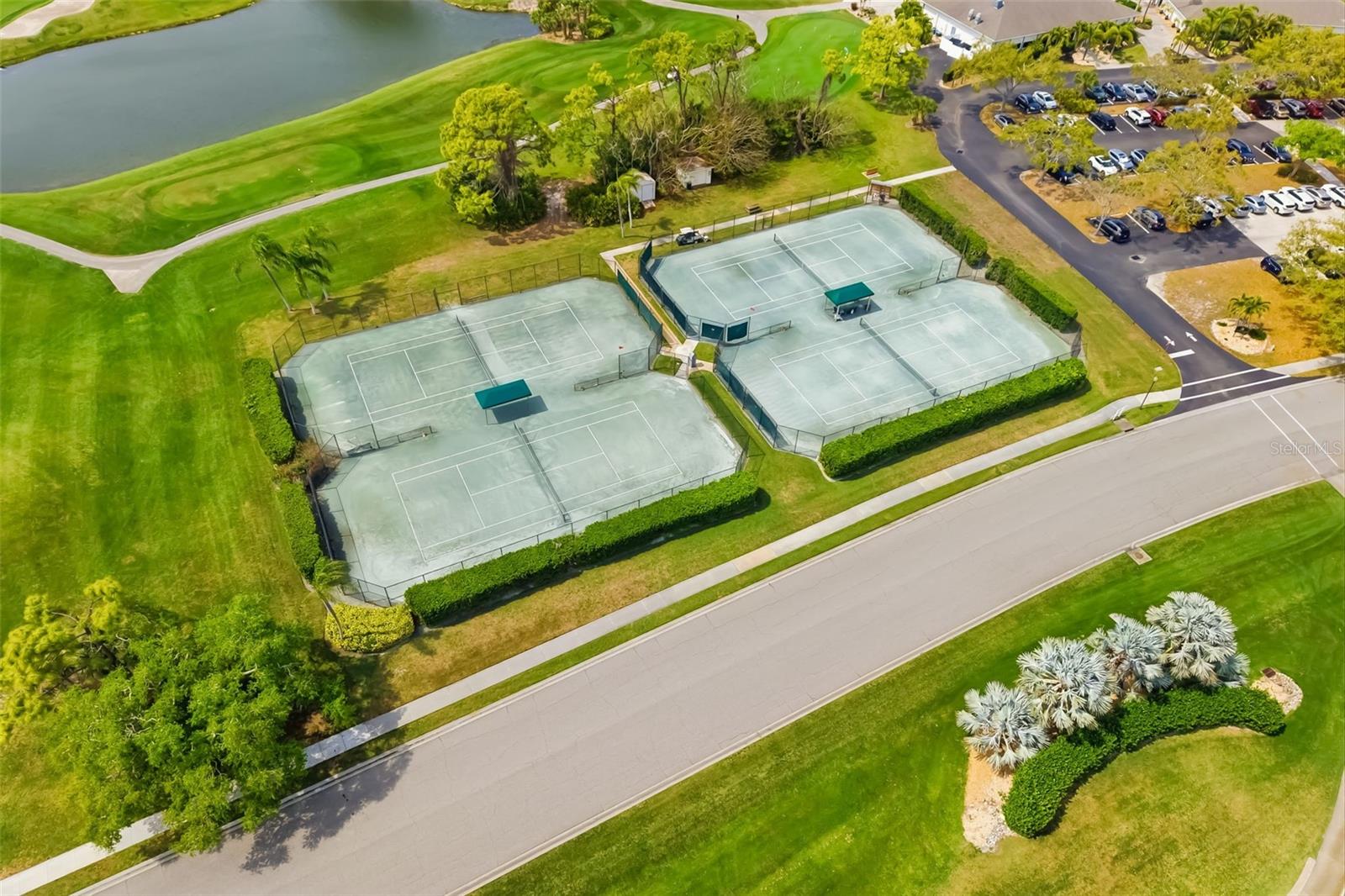 CALUSA LAKES UNIT 7 - Residential