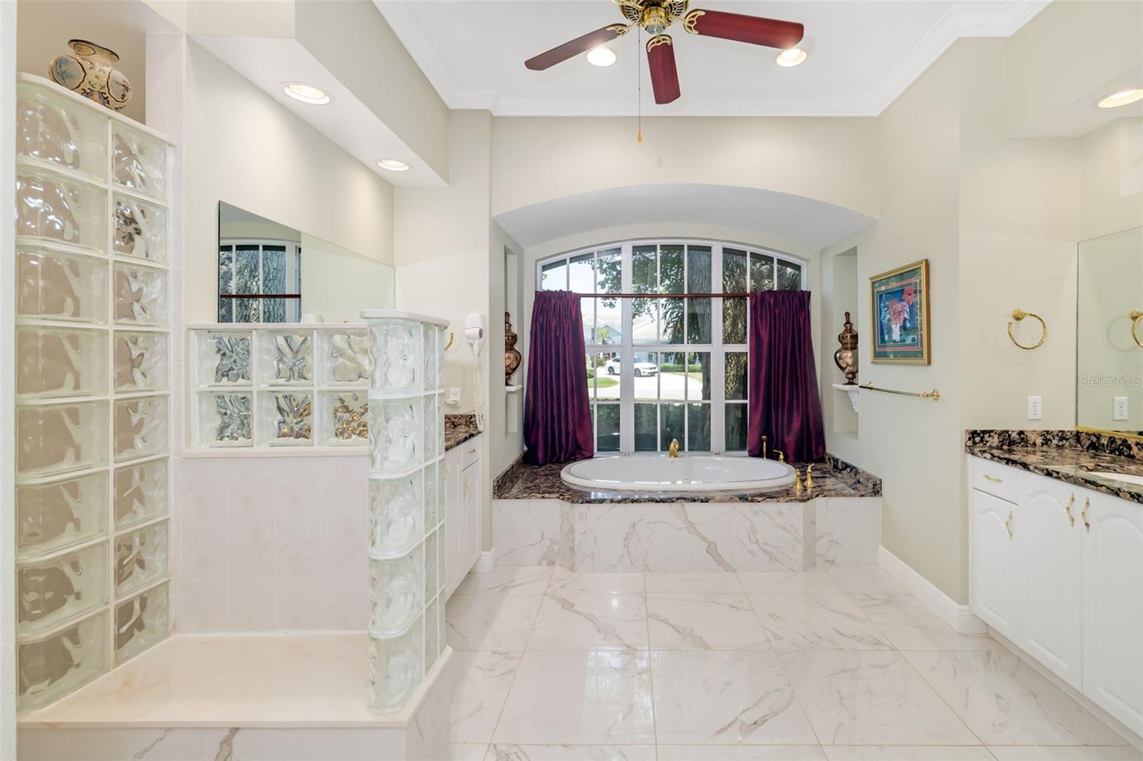 CALUSA LAKES UNIT 7 - Residential