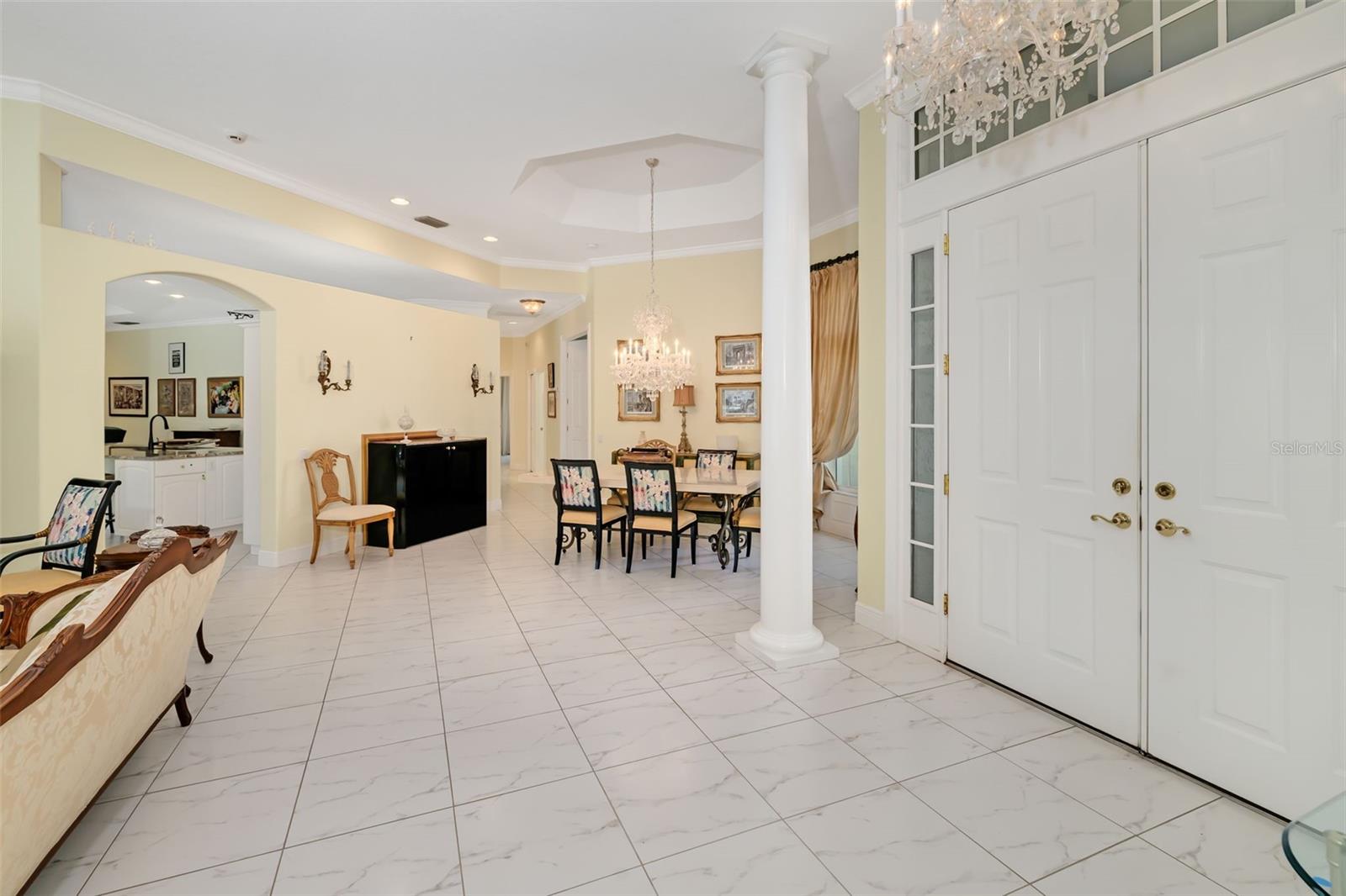 CALUSA LAKES UNIT 7 - Residential