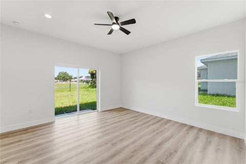 Tiny photo for 1324 Marshall Drive, Leesburg, FL 34748 (MLS # O6429391)