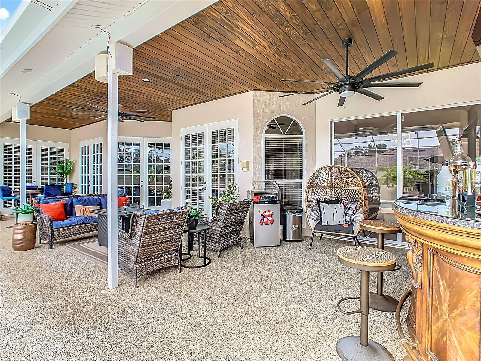 AUBURN OAKS - Residential