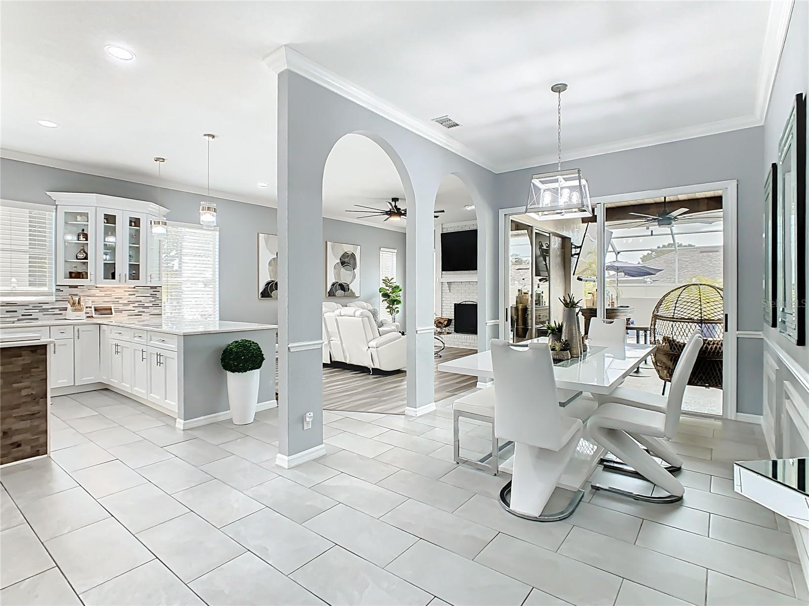 AUBURN OAKS - Residential