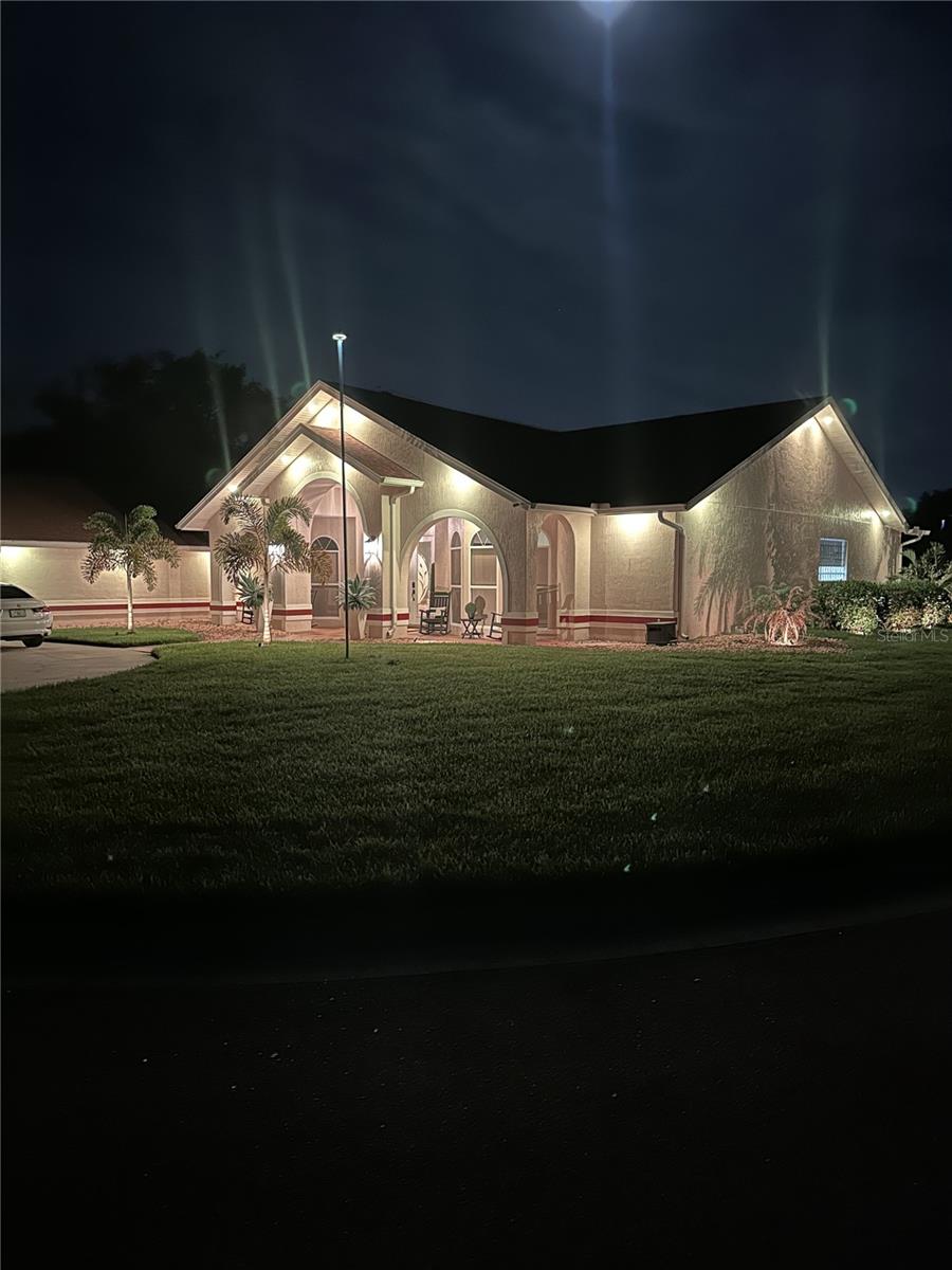 AUBURN OAKS - Residential