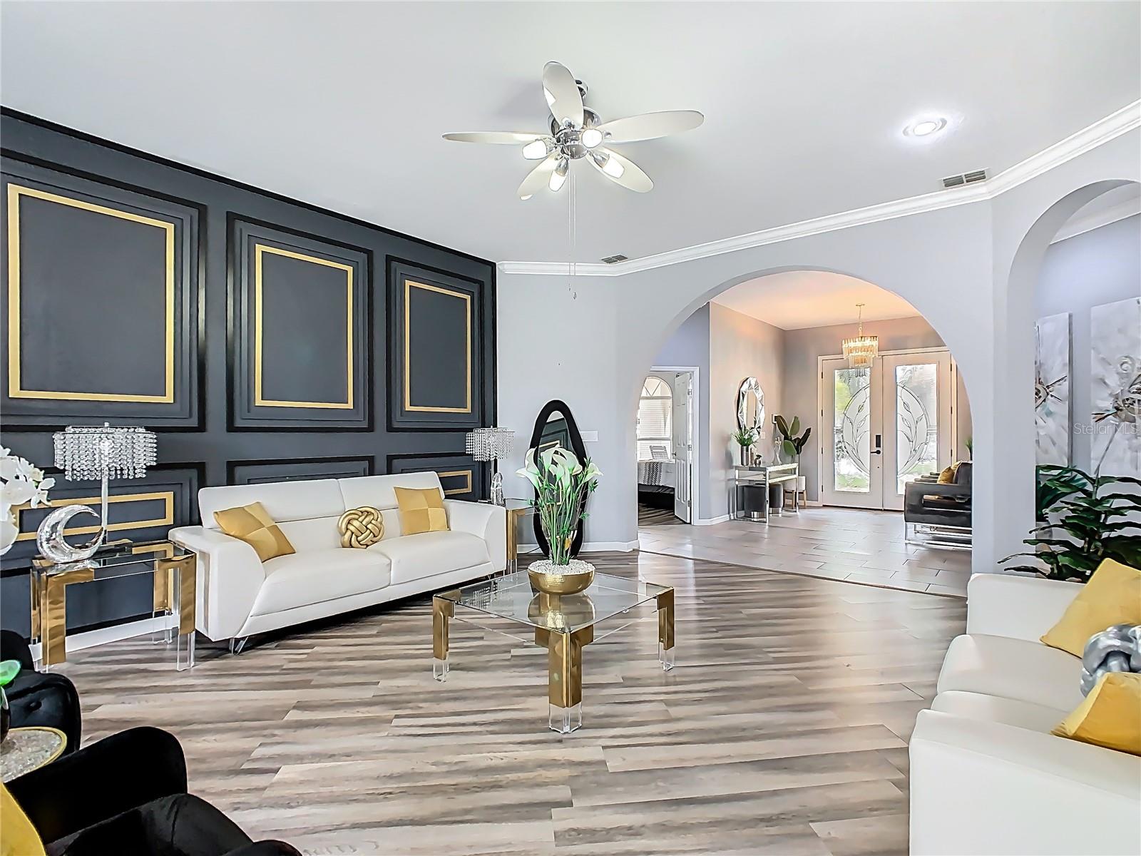 AUBURN OAKS - Residential