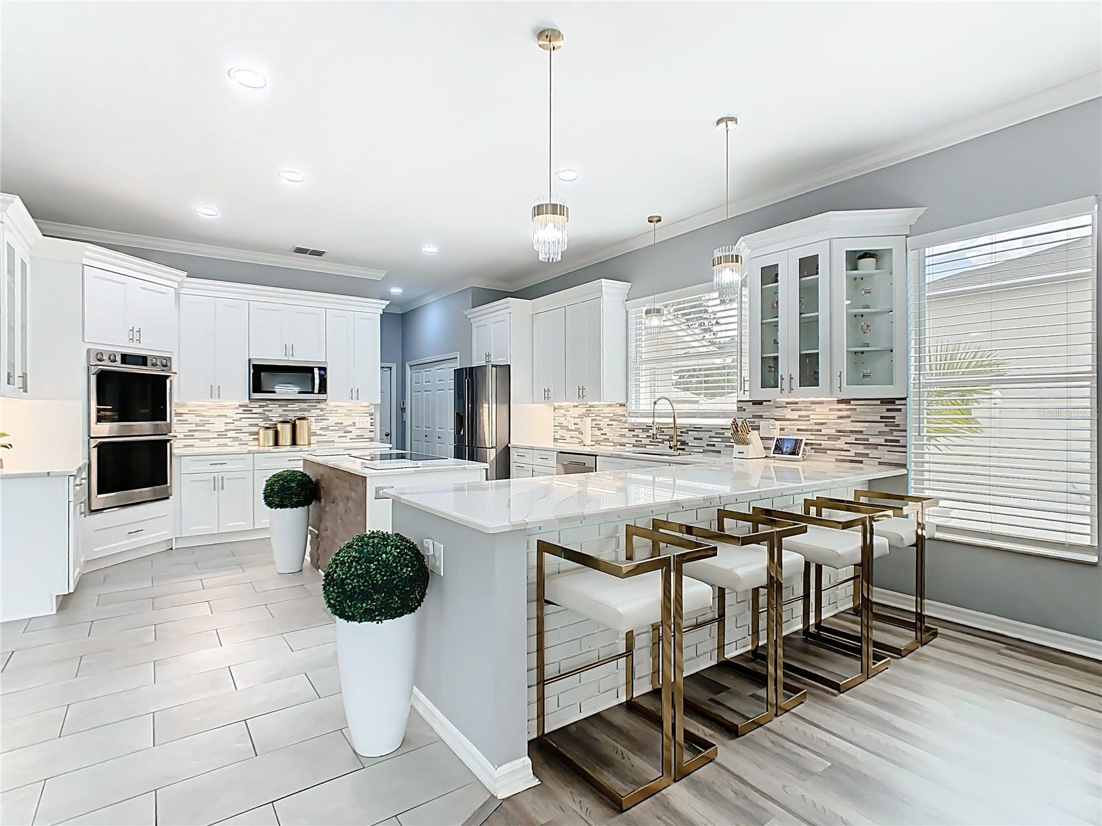 AUBURN OAKS - Residential