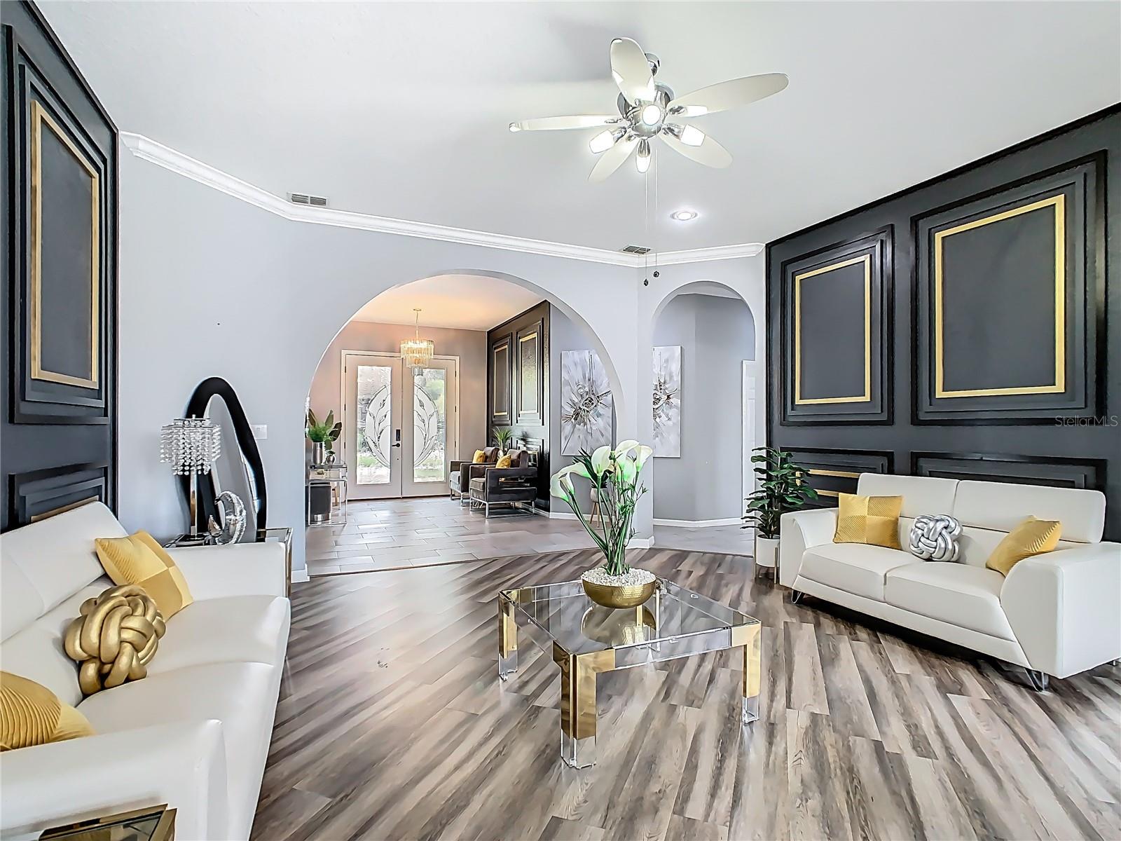 AUBURN OAKS - Residential