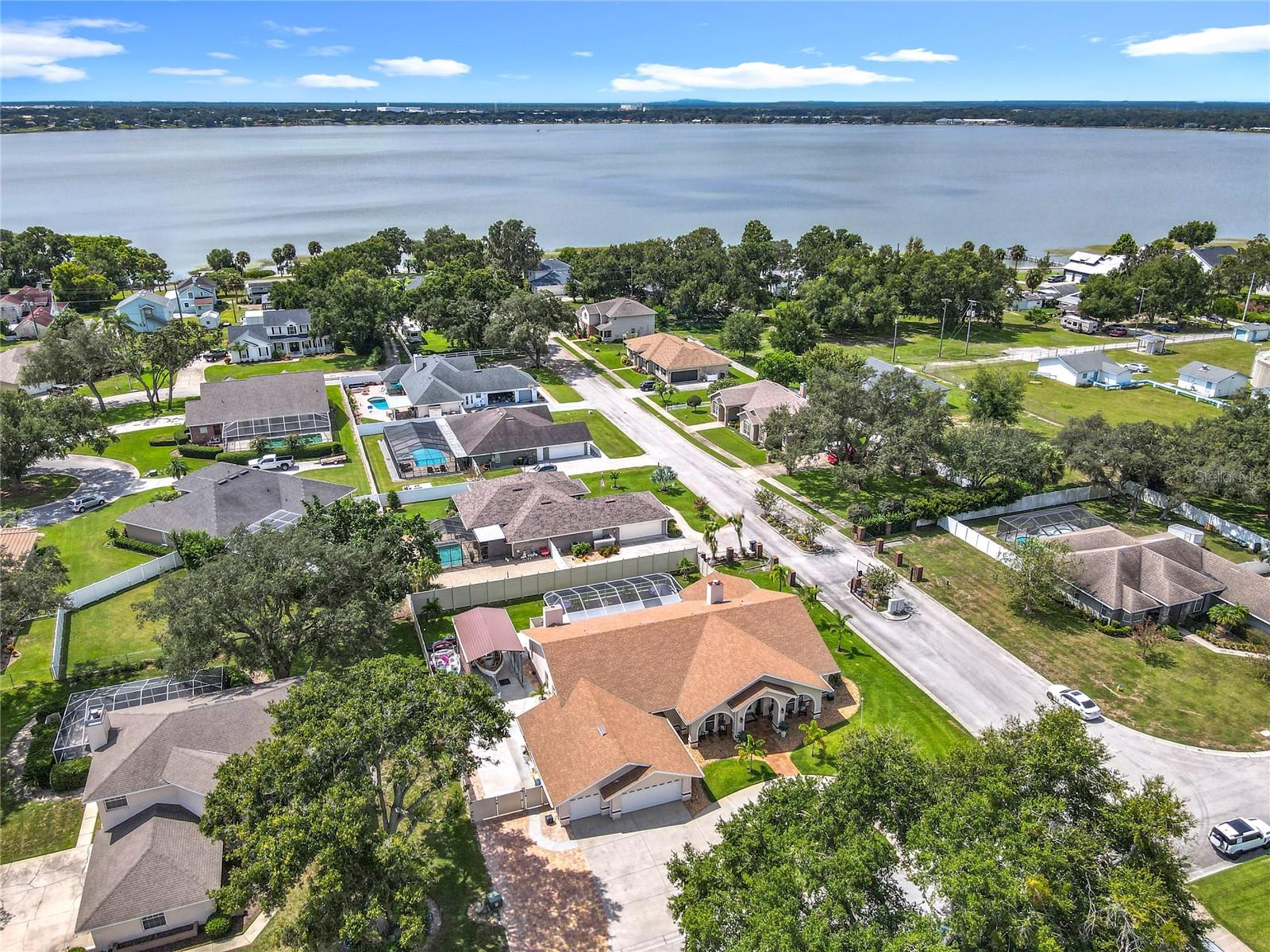 AUBURN OAKS - Residential