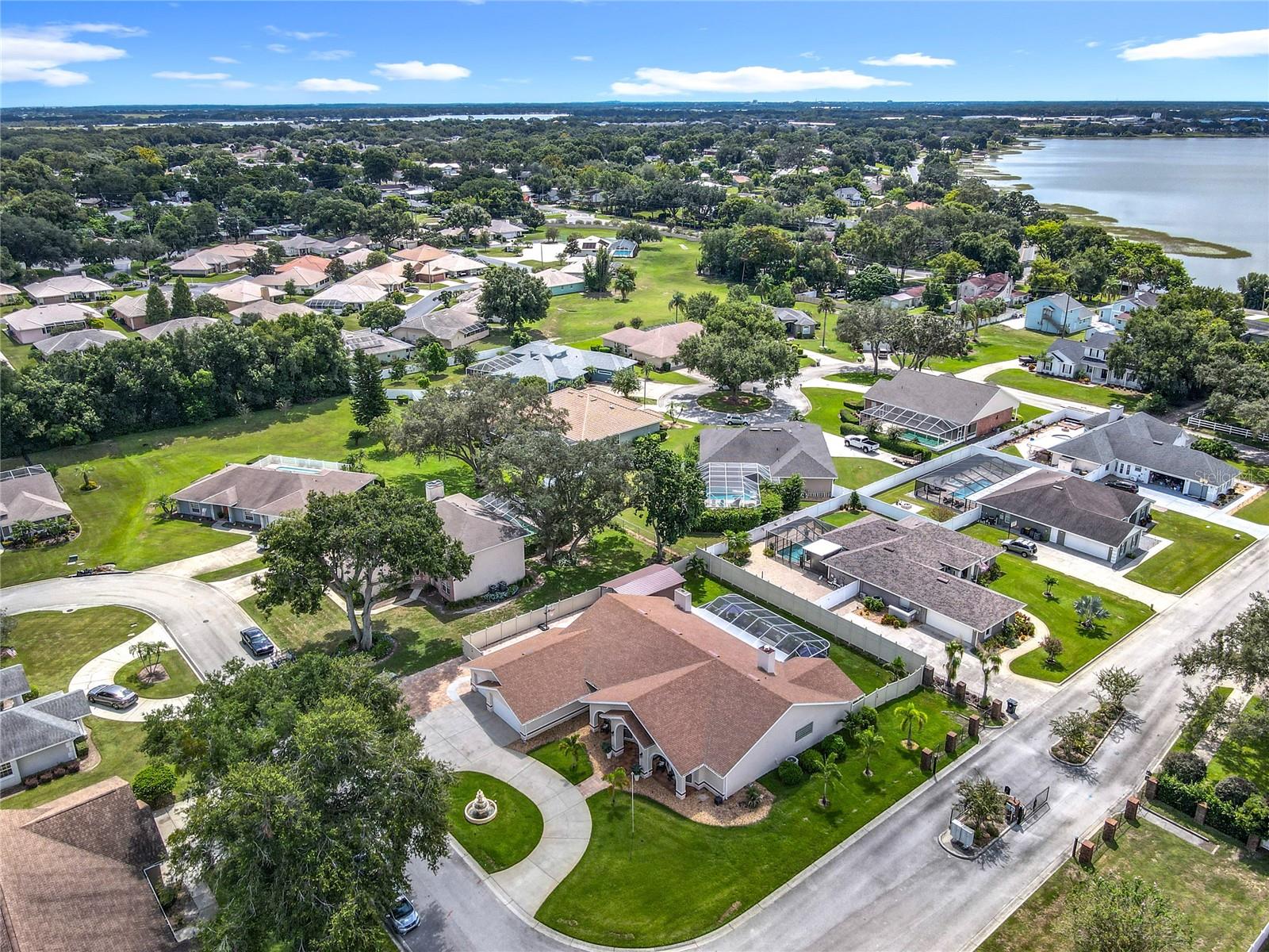 AUBURN OAKS - Residential