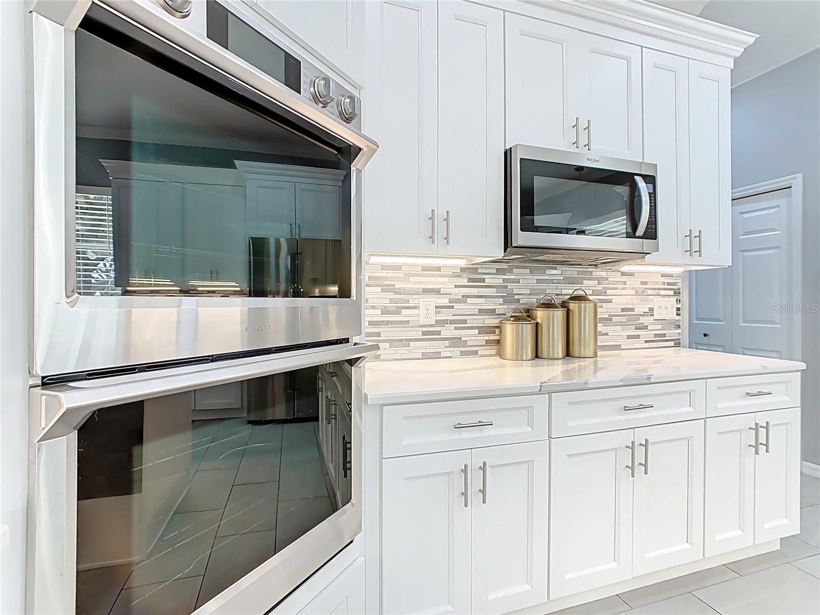 AUBURN OAKS - Residential