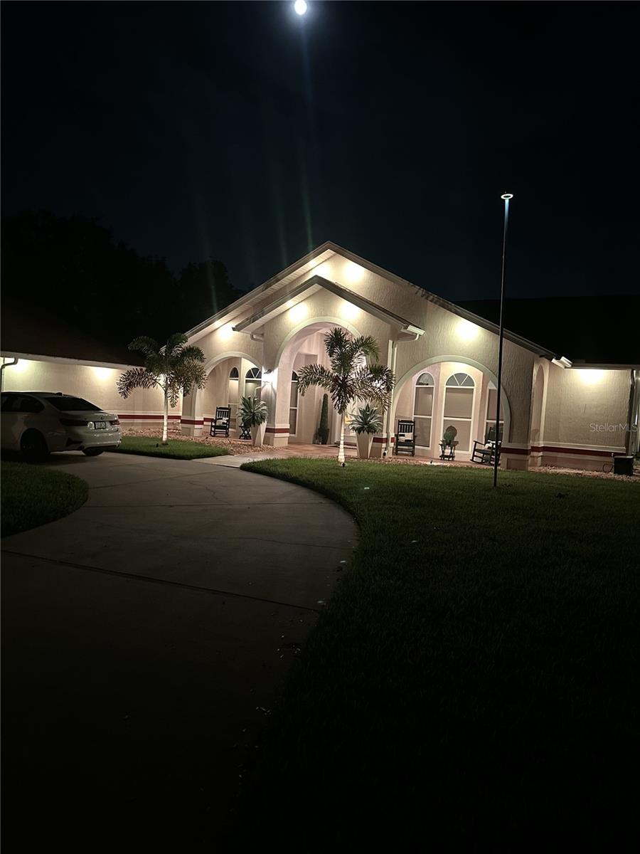 AUBURN OAKS - Residential