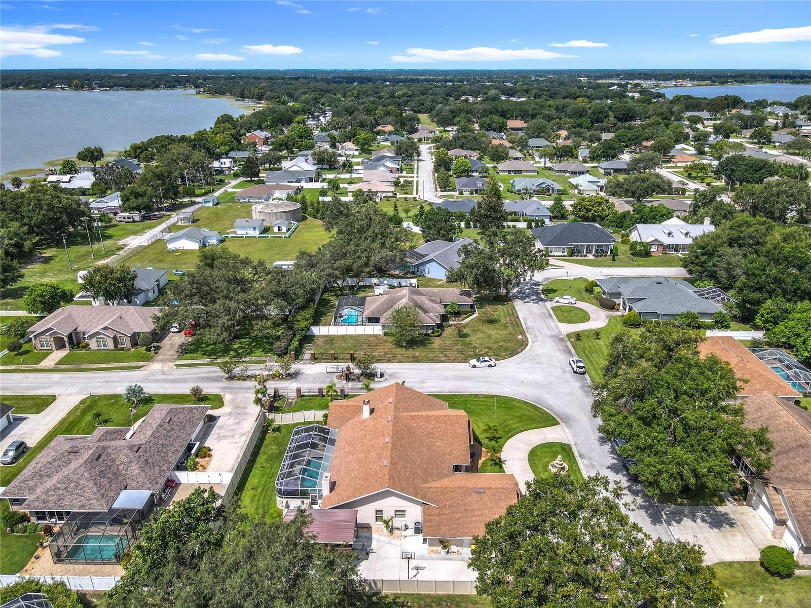 AUBURN OAKS - Residential