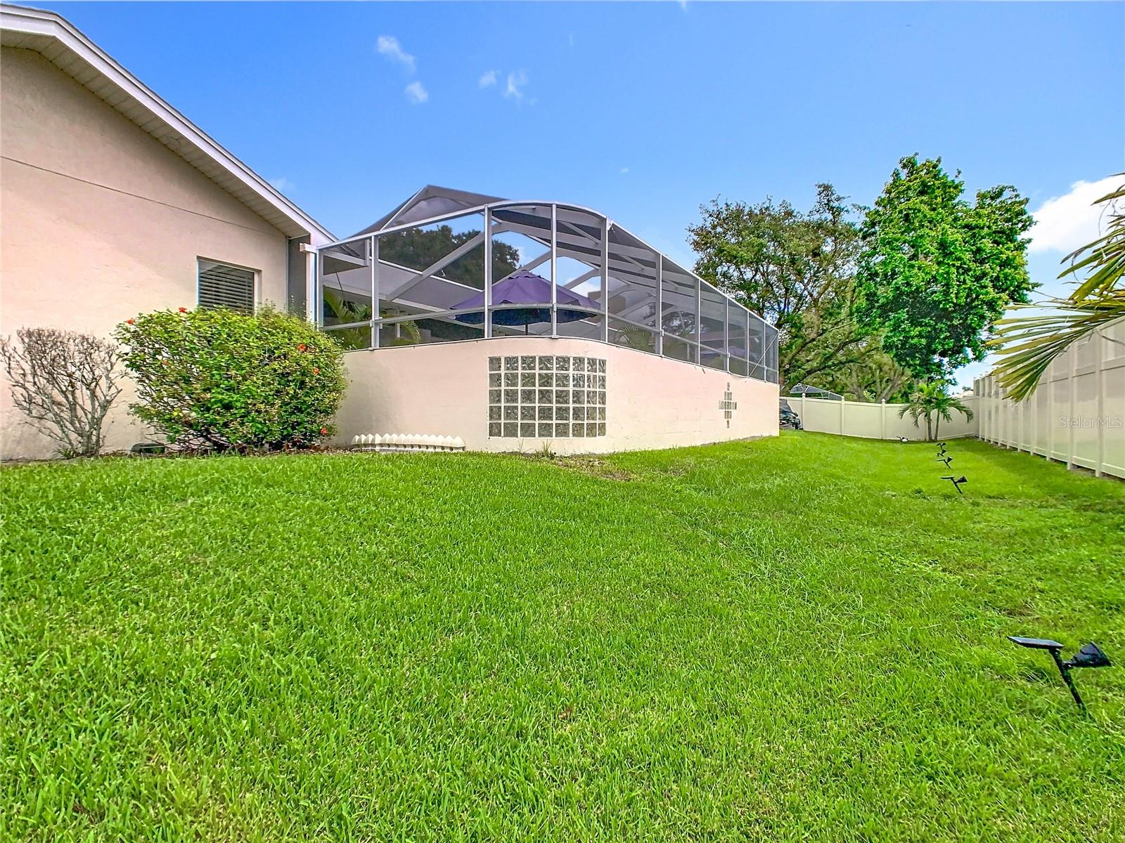 AUBURN OAKS - Residential