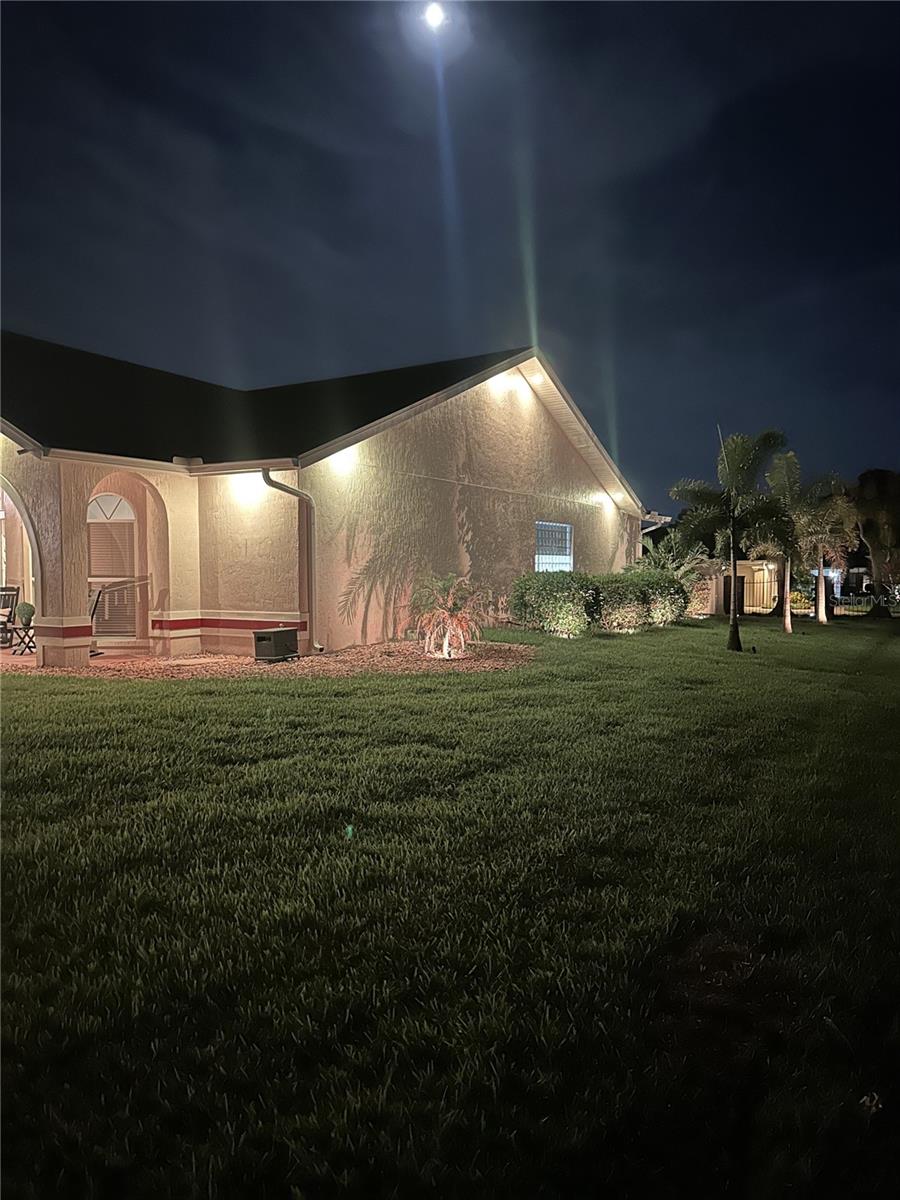 AUBURN OAKS - Residential