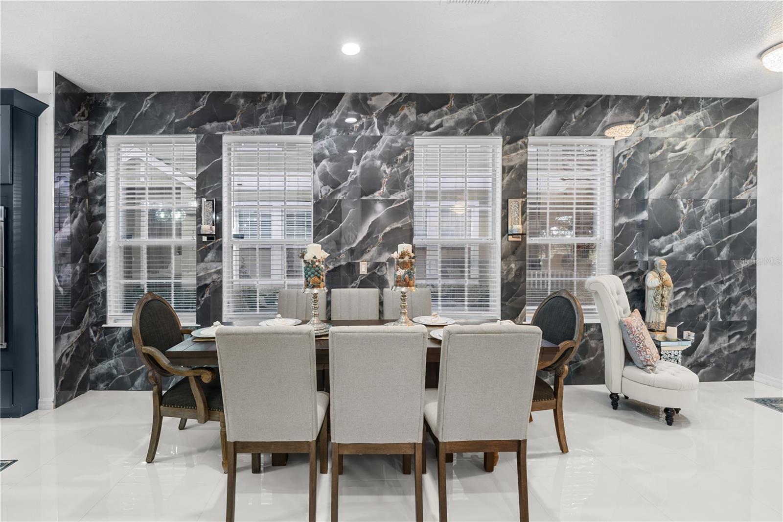 ASHLEY PK/HARMONY CONDO - Residential