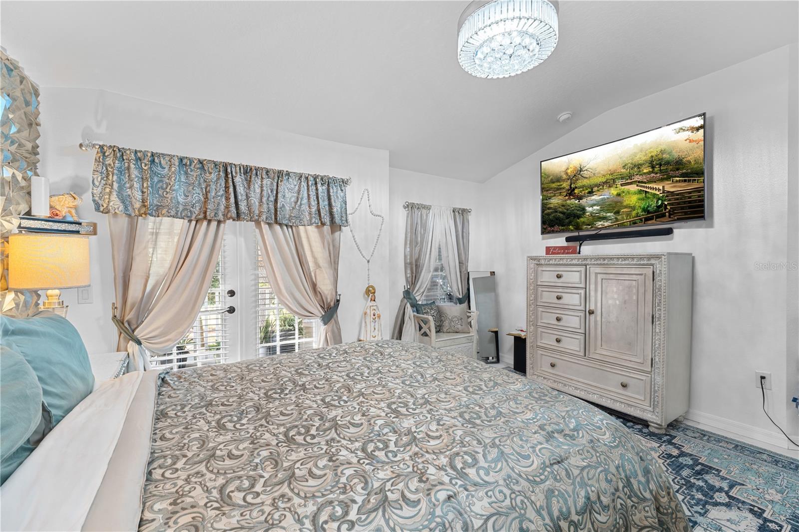 ASHLEY PK/HARMONY CONDO - Residential