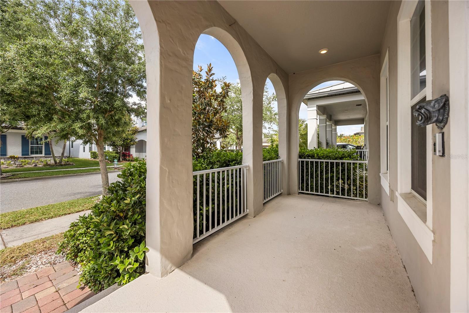 9567 MEADOW HUNT WAY