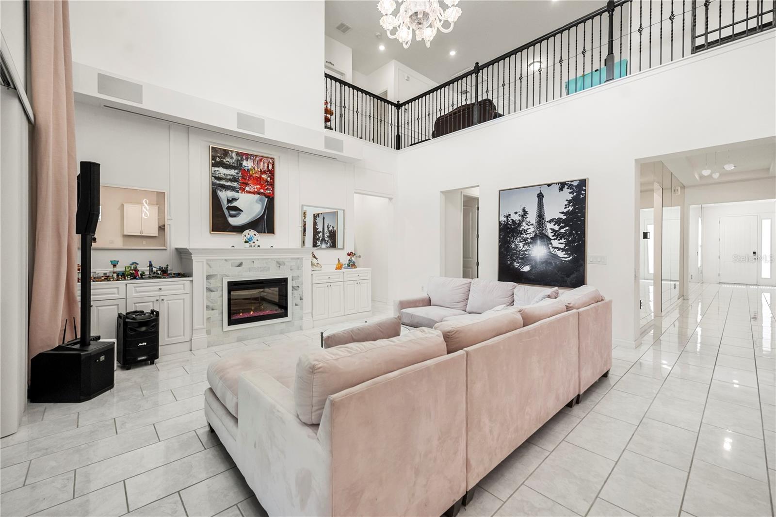 9567 MEADOW HUNT WAY