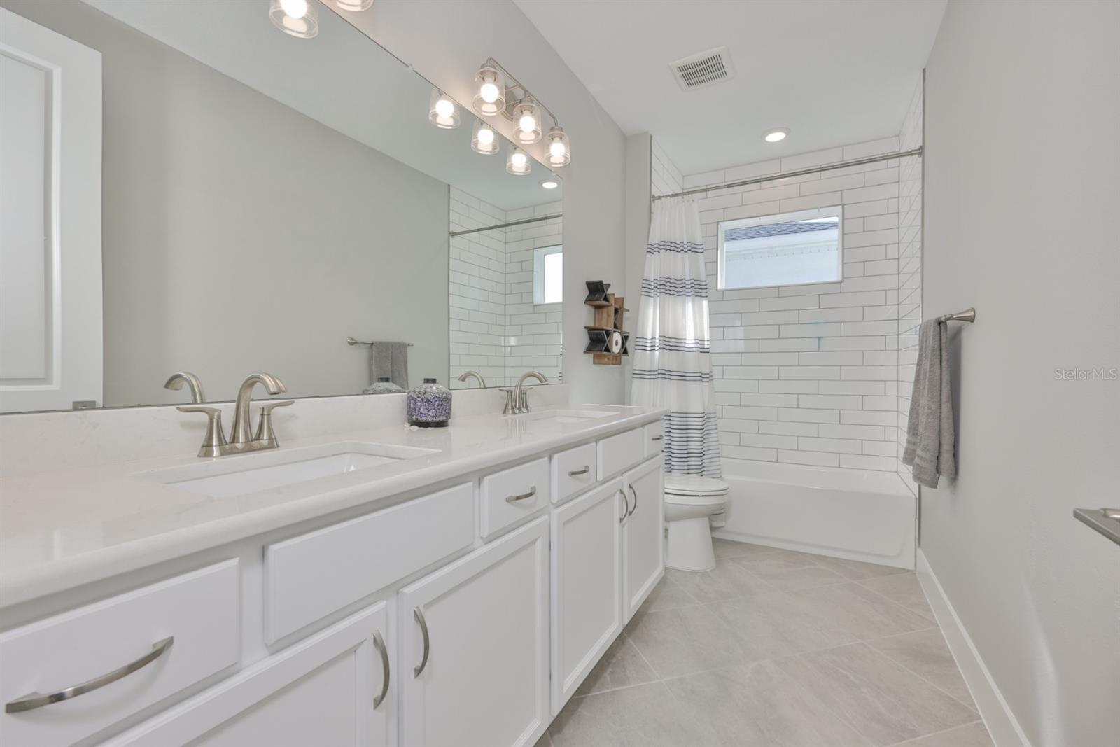 EPPERSON NORTH VILLAGE D-3 - Residential