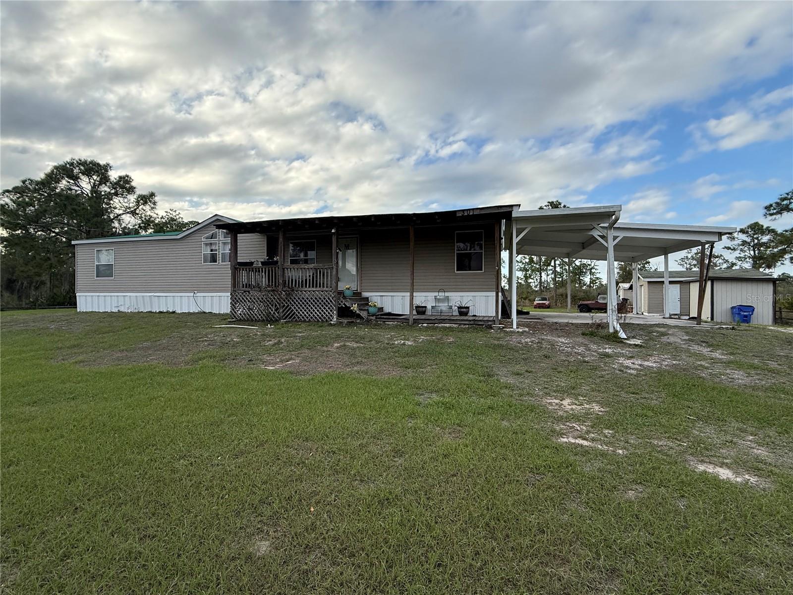 HILLSIDE LAKE ESTATES - Residential