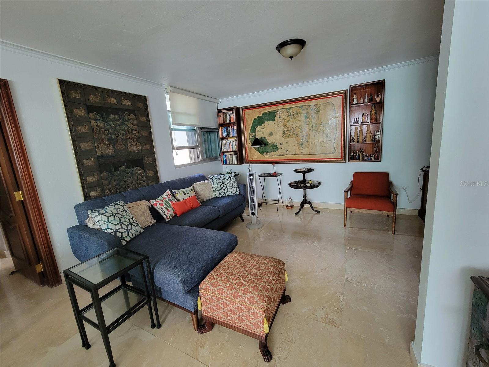 COND. KING'S COURT, SANTURCE, PR - Residential