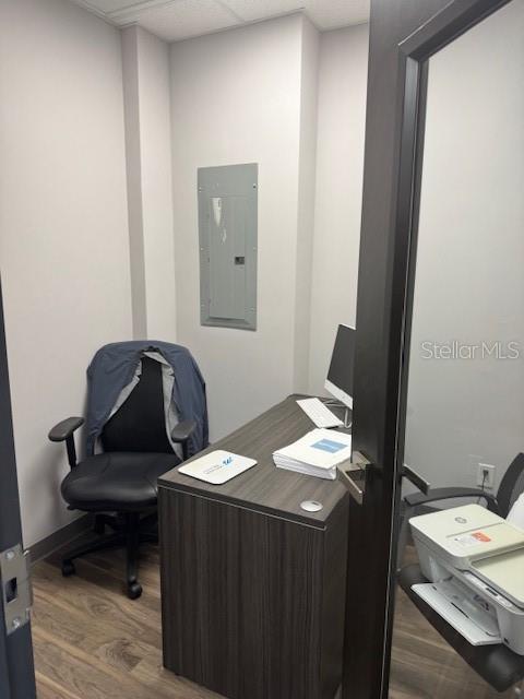 VILLAGE/HUNTERS CRK BLDG P - Commercial Lease