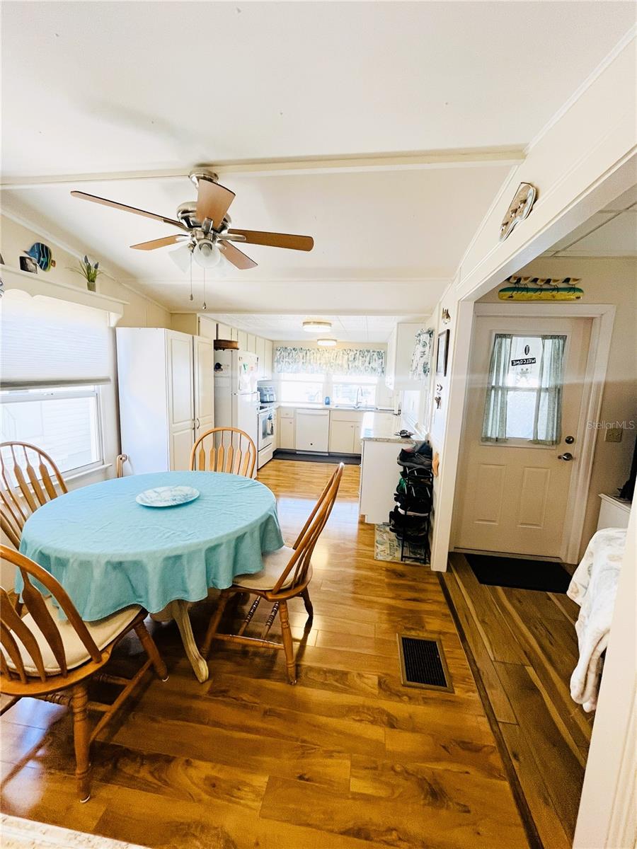 TRAILER ESTATES SECOND ADD - Residential