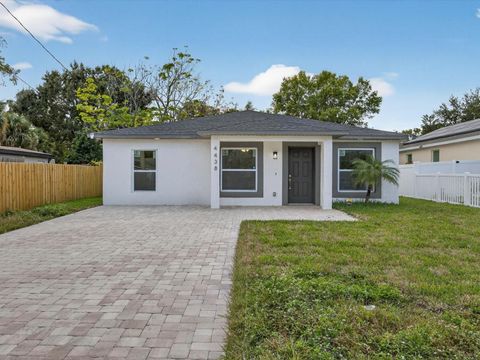 Photo of 4438 W Gore Avenue, Orlando, FL 32811 (MLS # S5140389)