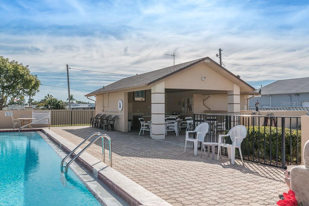 SUNRISE SQUARE VILLAS CONDO - Residential