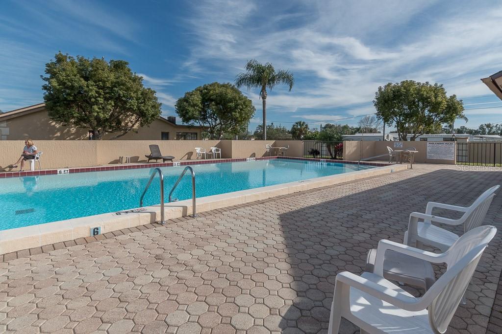 SUNRISE SQUARE VILLAS CONDO - Residential