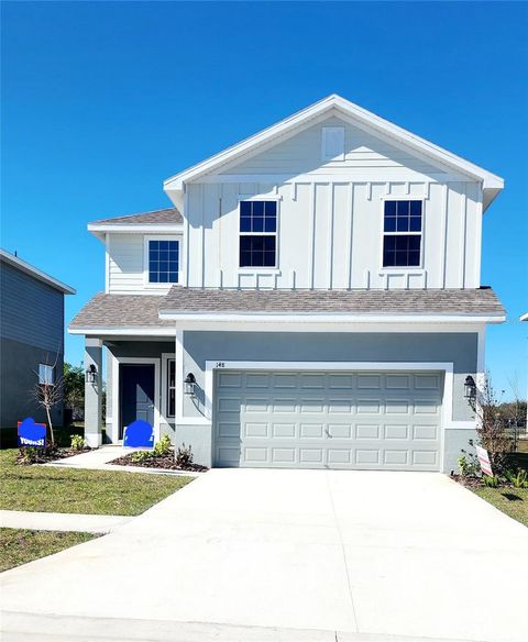 A home in WINTER HAVEN