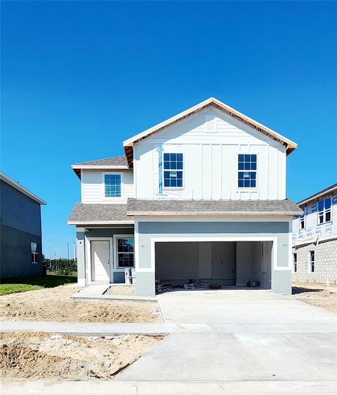 A home in WINTER HAVEN