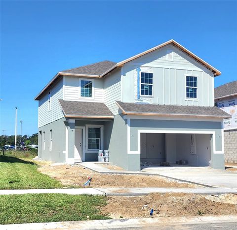 A home in WINTER HAVEN