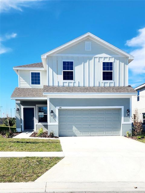 A home in WINTER HAVEN