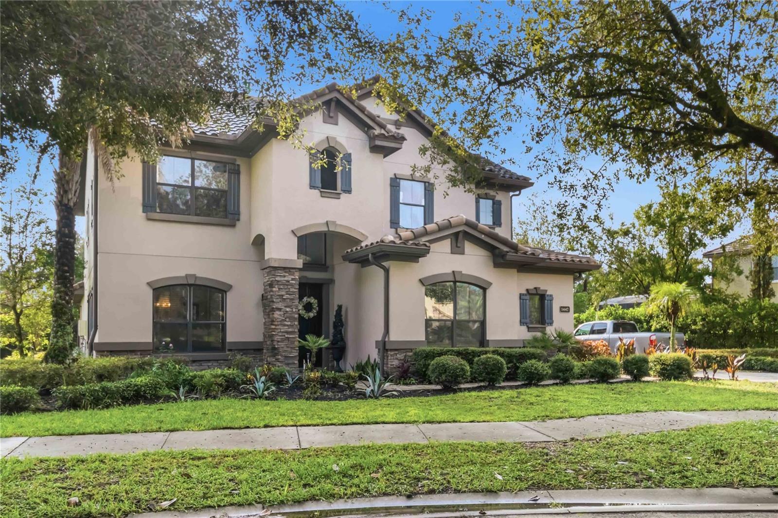 1447 DUNBROOKE LOOP
