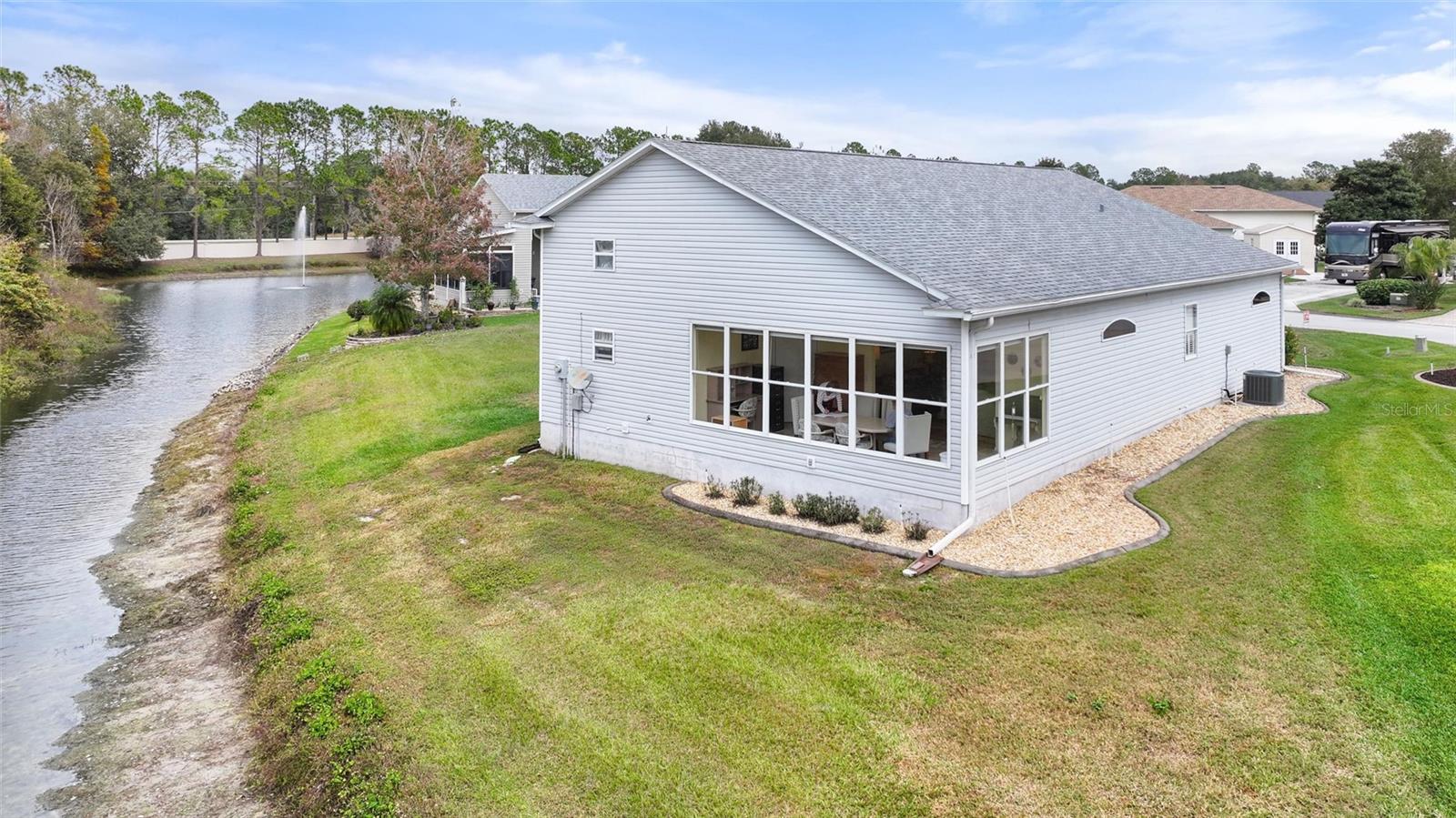 1121 MOTORCOACH DRIVE